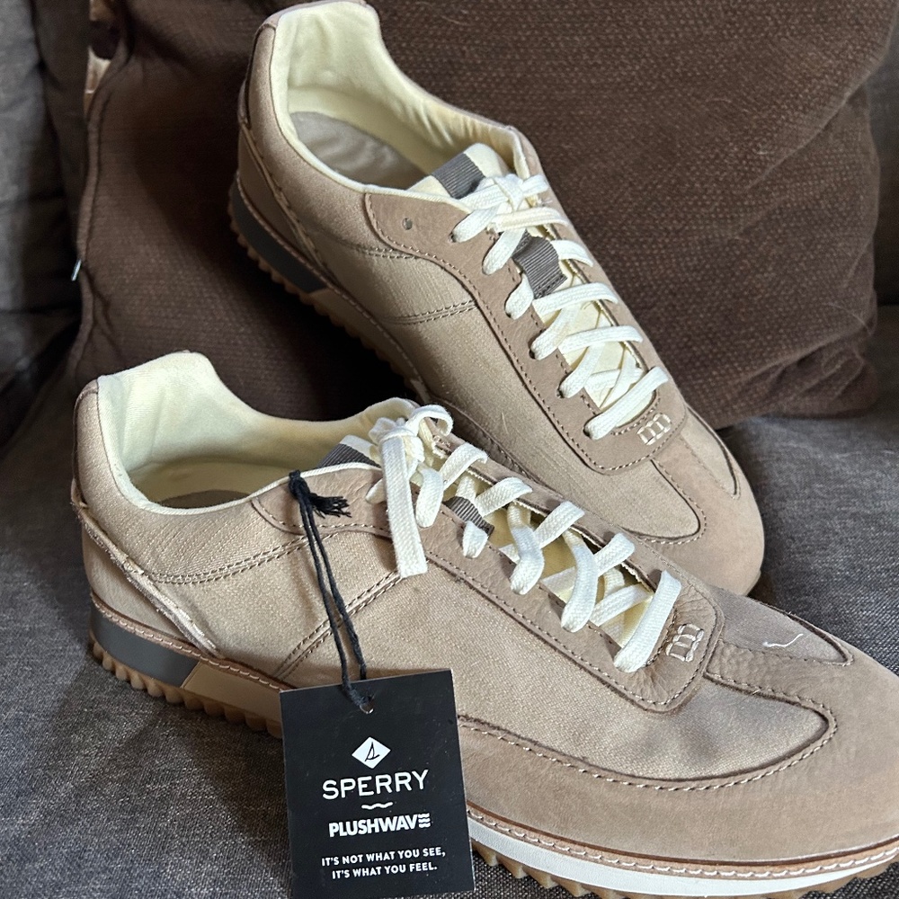 Men’s Sperry Plushwave Nwob. Size 10.5